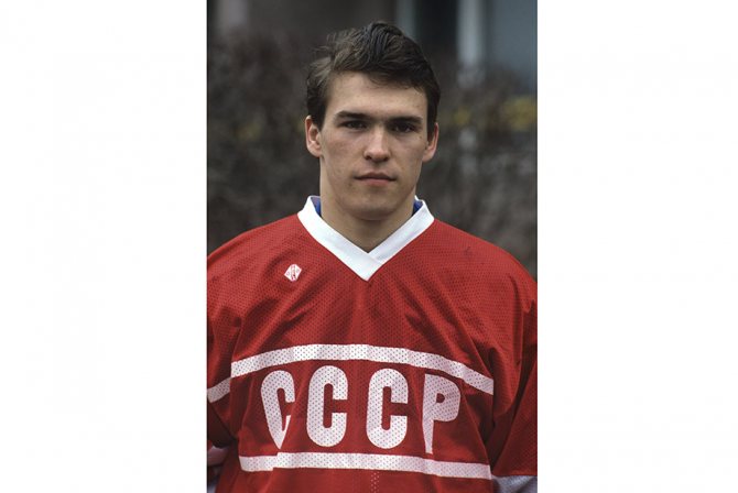Артур Ирбе в форме сборной СССР