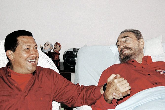 Кубинский лидер болеет, но пережил своего друга Уго Чавеса. Фото: REUTERS