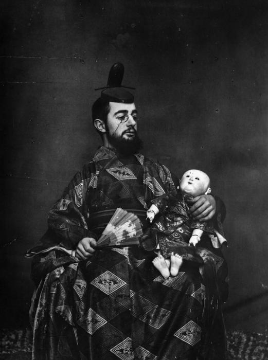 Тулуз-Лотрек в образе японского императора
